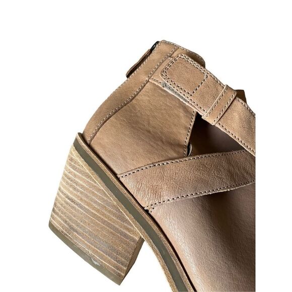 Eileen Fisher Leather Cutout Ankle Booties Boots Tan size 10 - Picture 5 of 14